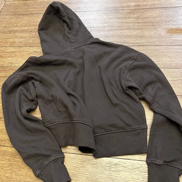 The North Face Women's Cropped Hoodie Pullover Sweatshirt - Picture 3 of 3